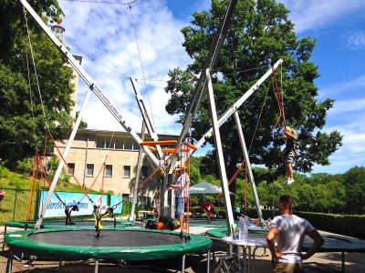 Bungee-Trampolin 